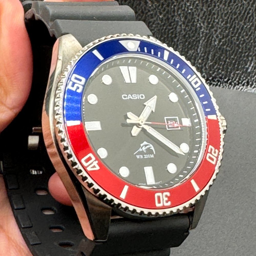 Casio Sports Watch 40mm Diameter For Work / Casua… - image 3